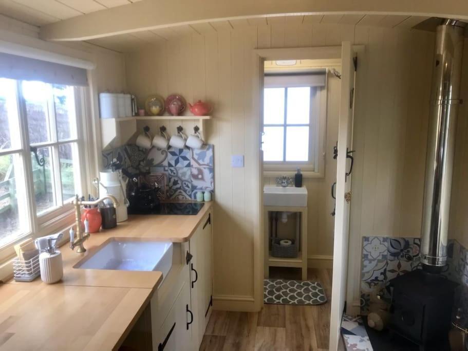 Appartement The Humble Hut à Wooler Extérieur photo