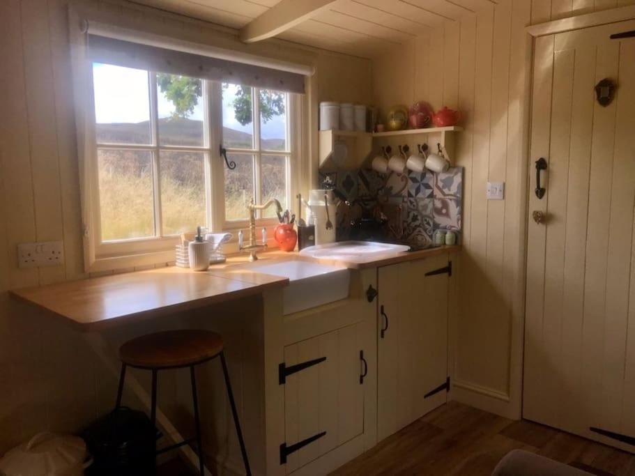 Appartement The Humble Hut à Wooler Extérieur photo